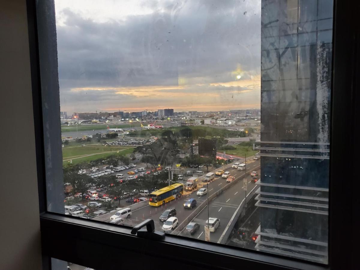 פאסאי Cozyvilla At 81 Newport Blvd Walk To Naia T3 Marriott & Resorts World Casino & Newport Mall For 5 Pax Free Parking!!!! מראה חיצוני תמונה